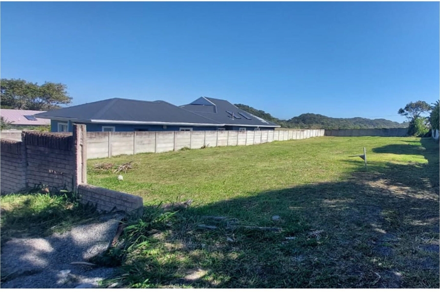 0 Bedroom Property for Sale in Sunrise On Sea Eastern Cape